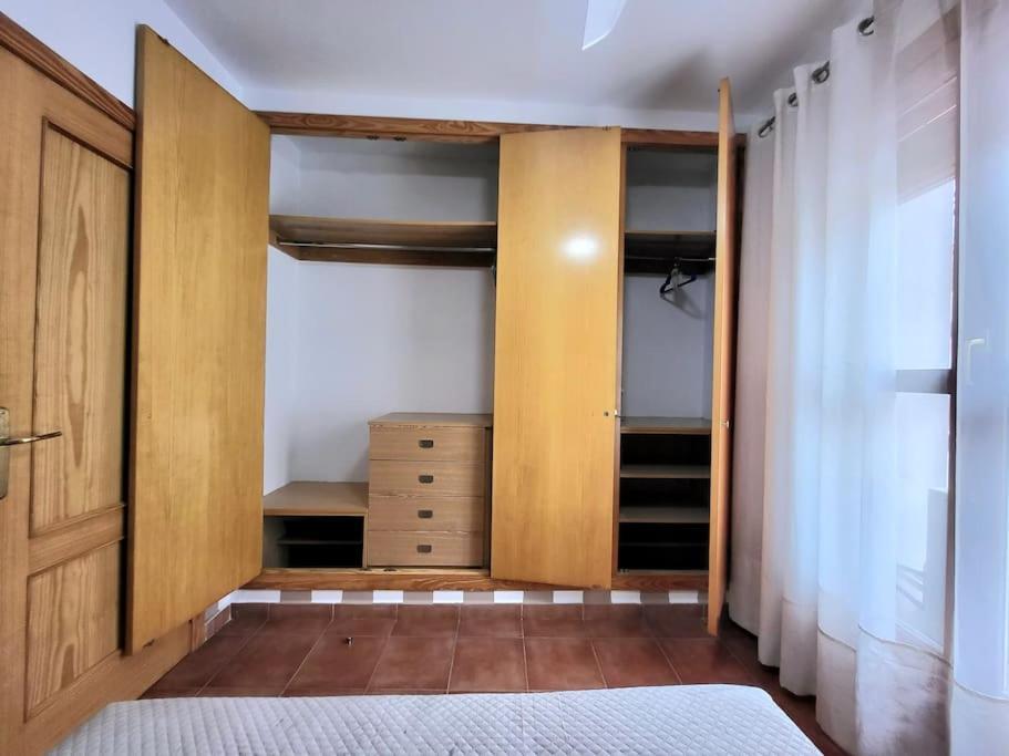 Flamenco, Apartamento Exclusivo De Dos Habitaciones En El Pleno Del Casco Antiguo, Alicante, Playa, Centro Historico, Rambla Экстерьер фото